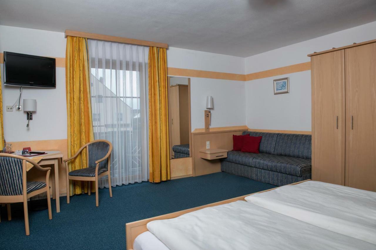 Hotel Garni Hopfengold Wolnzach Exterior foto
